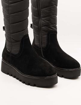 Bota Tamaris 1-1-26619-37 098 black comb de mujer.