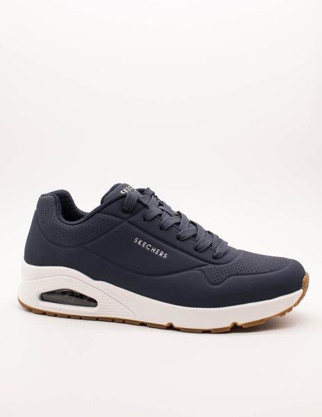 Deportivo Skechers NVY de hombre.