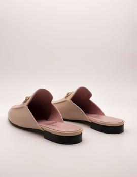 Mules Castellano Venecia nude de mujer.