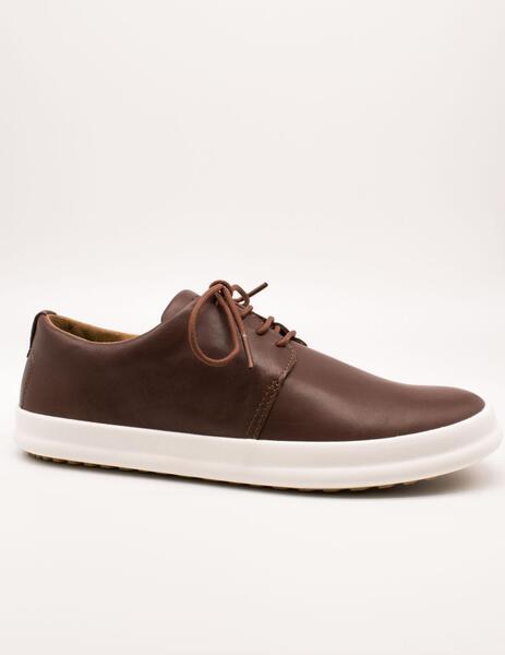 Zapato casual Camper para hombre: estilo y comodidad