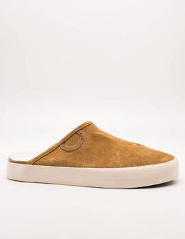 Deportiva Aro 3715 Uma Suede / Tan de Mujer