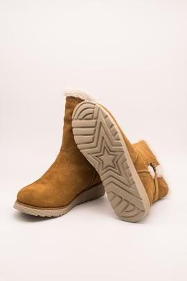 Botín Skechers 49811 TAN de mujer.