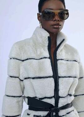 Abrigo Lola Casademunt 12470005 Blanco de Mujer