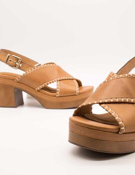 Sandalia Carmela 162209-01 Camel de Mujer