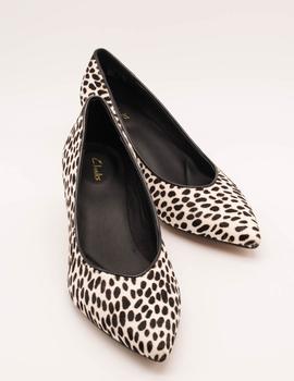 Zapato Clarks Laina55 Court2 Animal Print de mujer