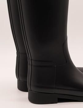 Bota Hunter1071 refined black de mujer.