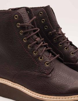 Botin Clarks Trace Pine  Burgundy Leather de mujer.