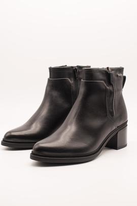 Botín Clarks BrooklynBay GTX black de mujer.