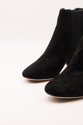 Botín Clarks Orabella Anna black de mujer.