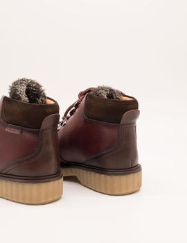 Botín Pikolinos W0U-8659 garnet de mujer.