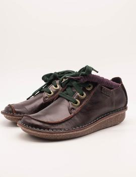 Zapato Clarks Funny Dream aubergine lead de mujer.