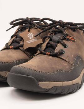 Deportivo Clarks Walbeck Edge Waterproof brown de hombre.