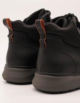 Botín Clarks Un Venture Up Waterproof black de hombre.