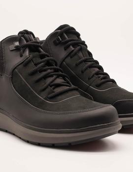 Botín Clarks Un Venture Up Waterproof black de hombre.
