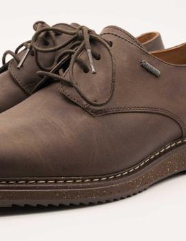 Zapato Clarks Kenleywalk GTX brown de hombre.
