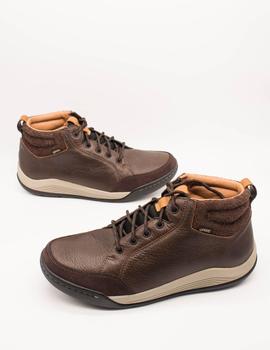 Botín Clarks AshcombeMidGTX dark brown de hombre.