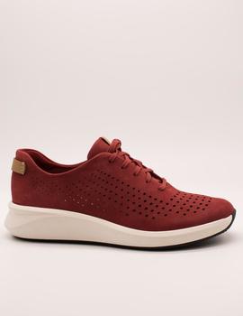 Zapato Clarks Un Rio Tie Red Nubuck de mujer.