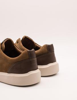 Zapato Clarks Cambro Lace Tan Nubuck de hombre.