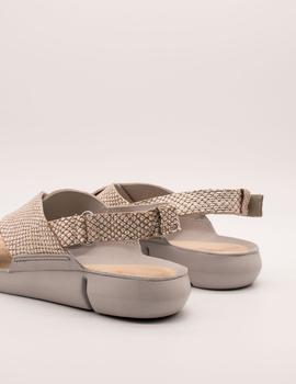 Sandalia Clarks Tri Chloe Metallic de mujer.