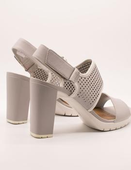 Sandalia Clarks Pastina Malory light grey leather de mujer.