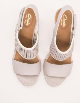 Sandalia Clarks Pastina Malory light grey leather de mujer.
