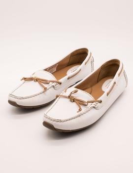 Zapato Clarks Dunbar Groove white leather de mujer.