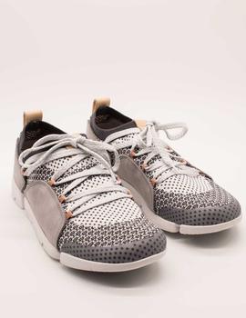Deportivo Clarks Tri Amelia Grey combi de mujer.